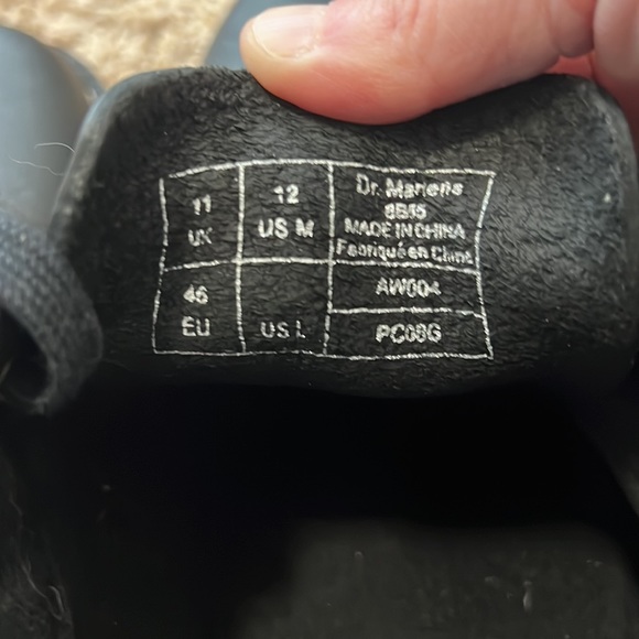 Dr. Martens (NWOT) - Picture 3 of 5